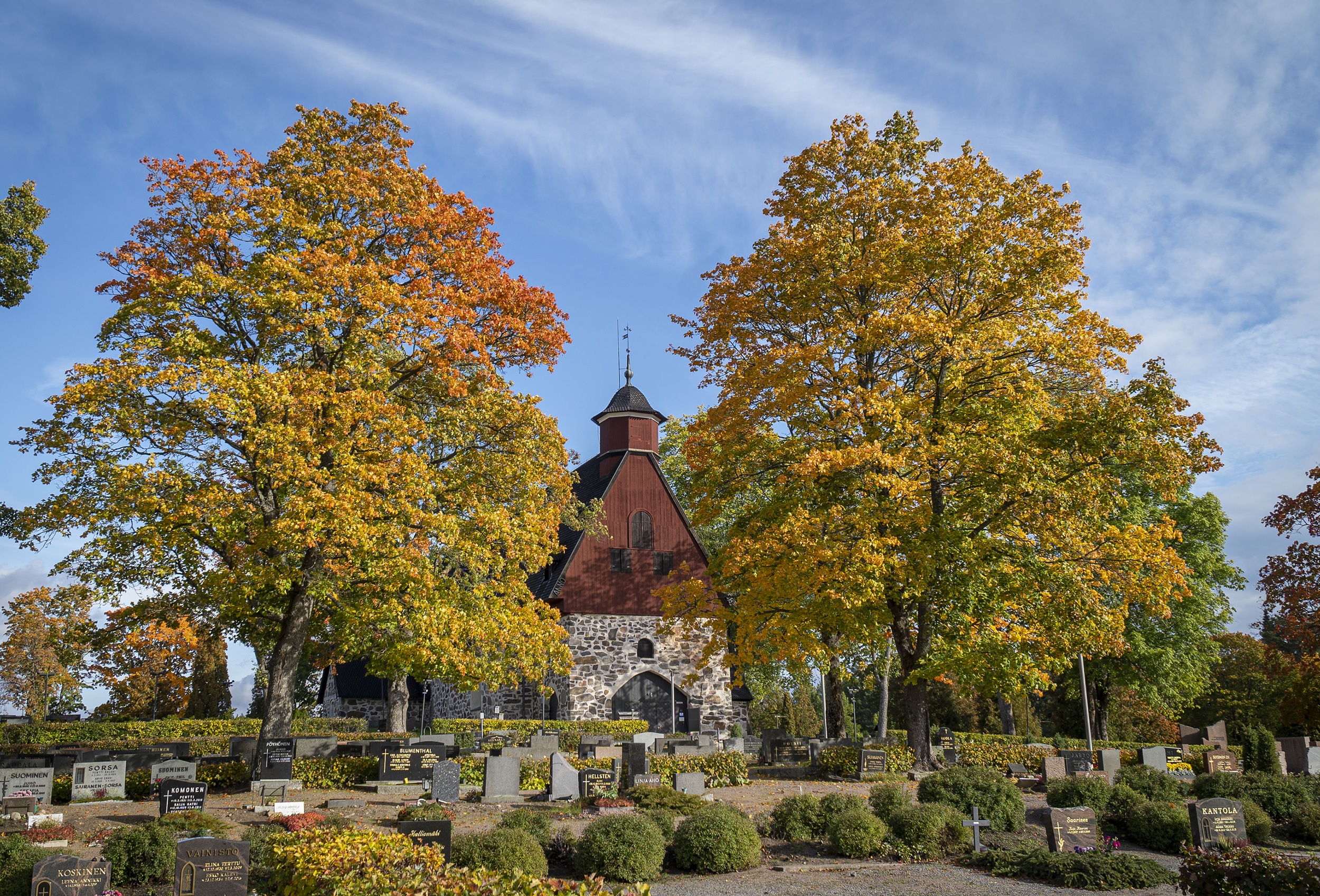 Hautausmaa